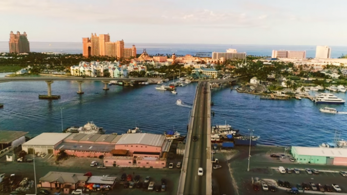 столица Багамских островов